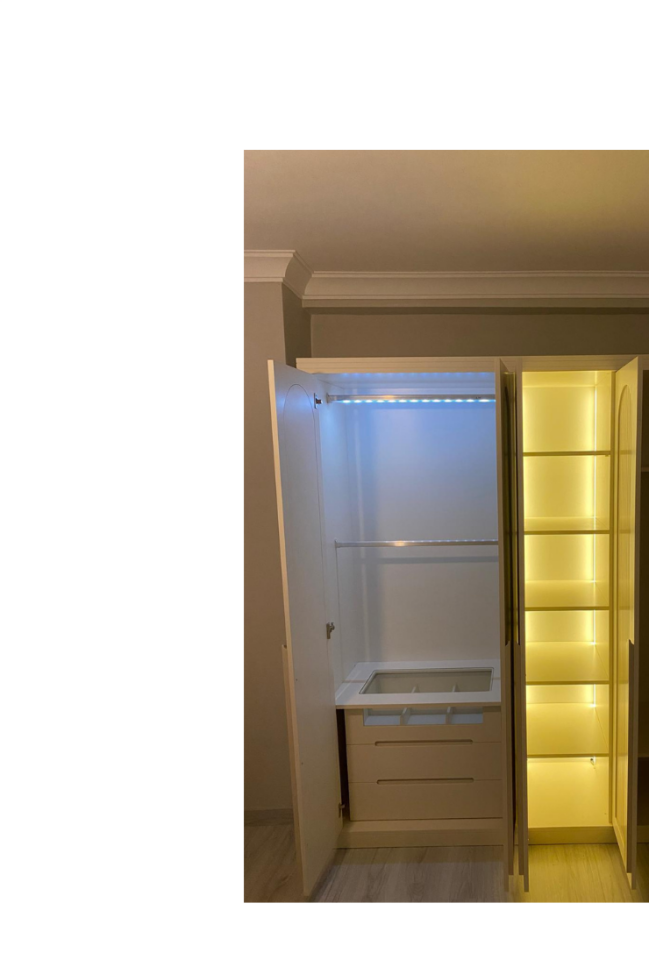 Venedik 3 Kapaklı Dolap