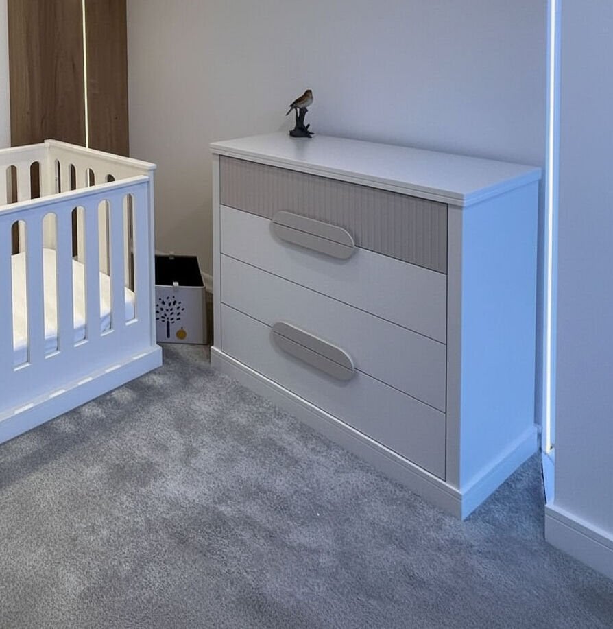 Venedik Şifonyer 4 Çekmeceli