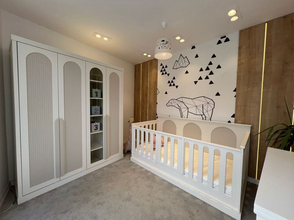 Venedik Bebek ve Çocuk Odası ( 4 Kapaklı)