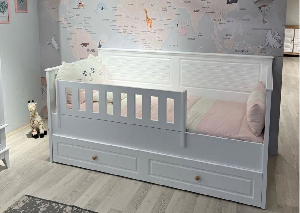 Ada Bebek ve Çocuk Odası ( 4 kapaklı)