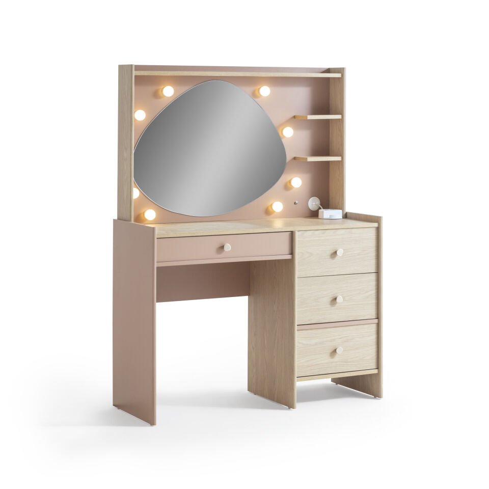 Eylül Makyaj Masası